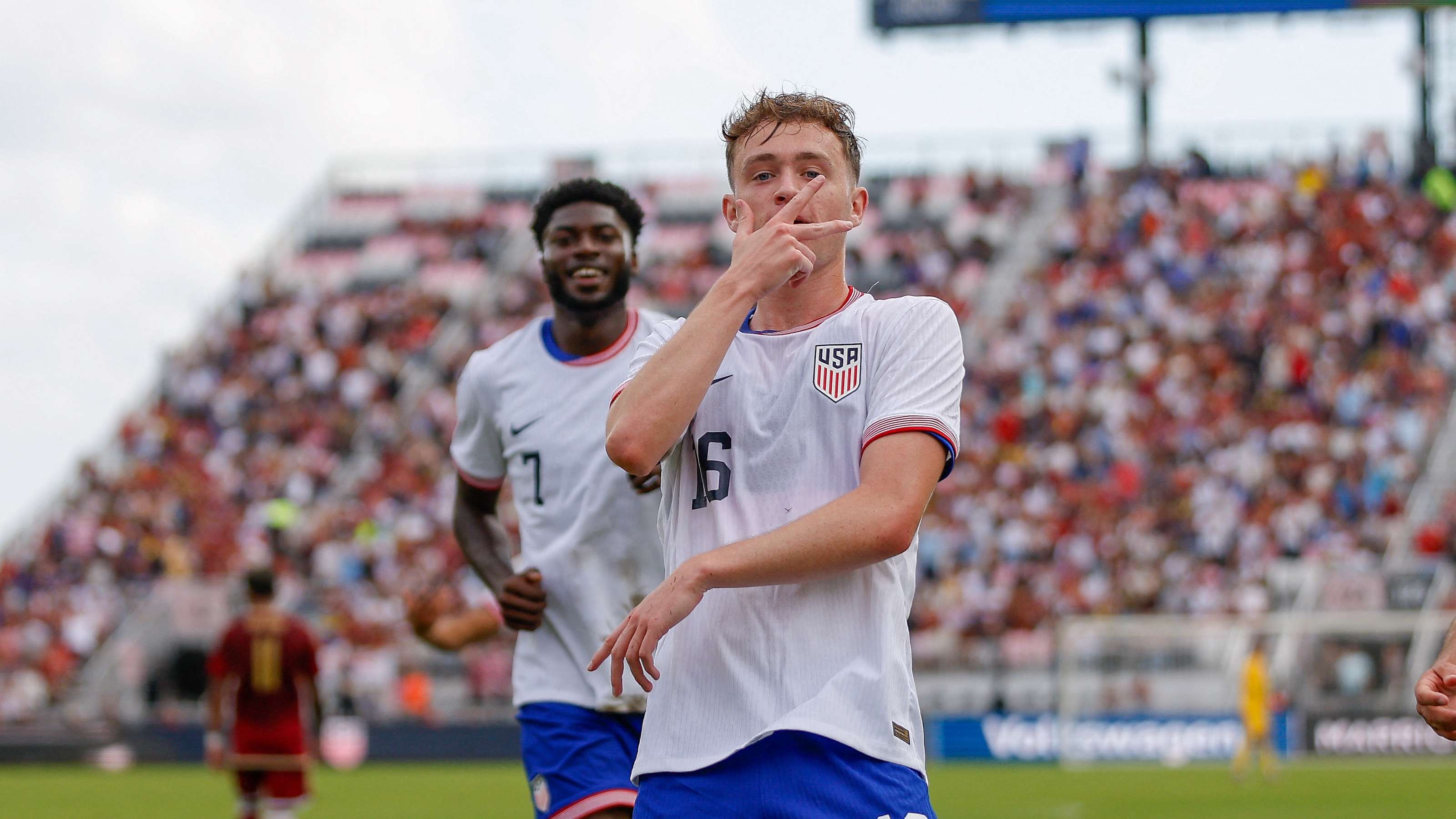 冠赛场上表 冠赛场上表