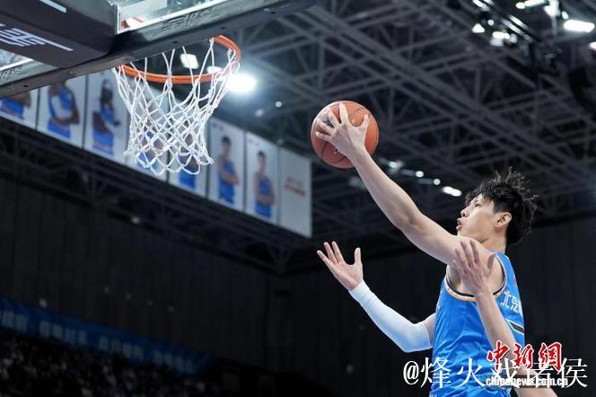 CBA常规赛:北京队31分轻取广东队迎新年首胜 CBA常规赛:北京队31分轻取广东队迎新年首胜